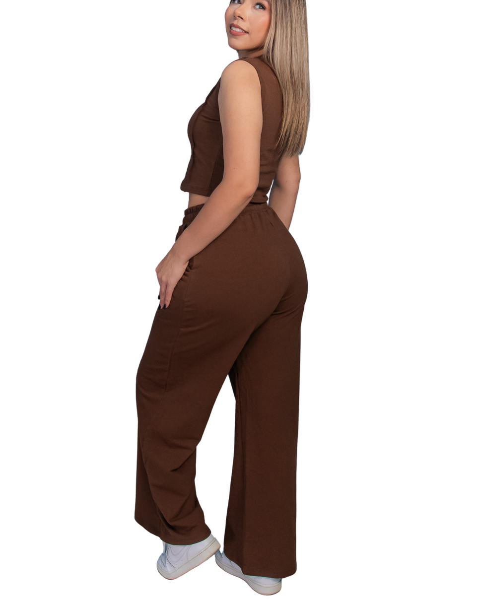 Conjunto DIVA Premium - Pantalón Recto + Blusa Casual SportUnitalla / Café
